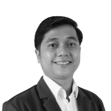 IMG_9278-Photoroom-photoaidcom-greyscale-768x618 (1)